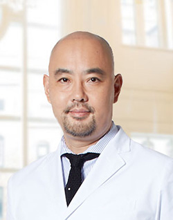 麻生 泰